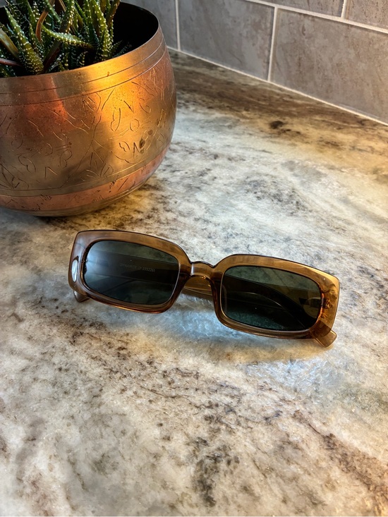 Le Specs Accessories - Le Specs Dynamite Sunglasses